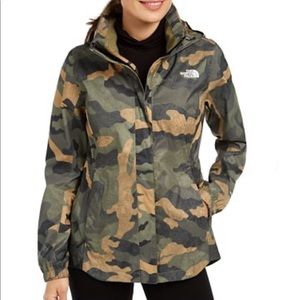 The NorthFace Women's Camo-Print Resolve Parka II